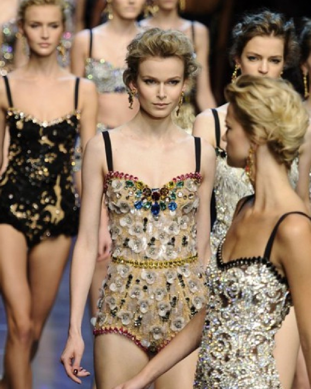 dolce and gabbana spring 2012
